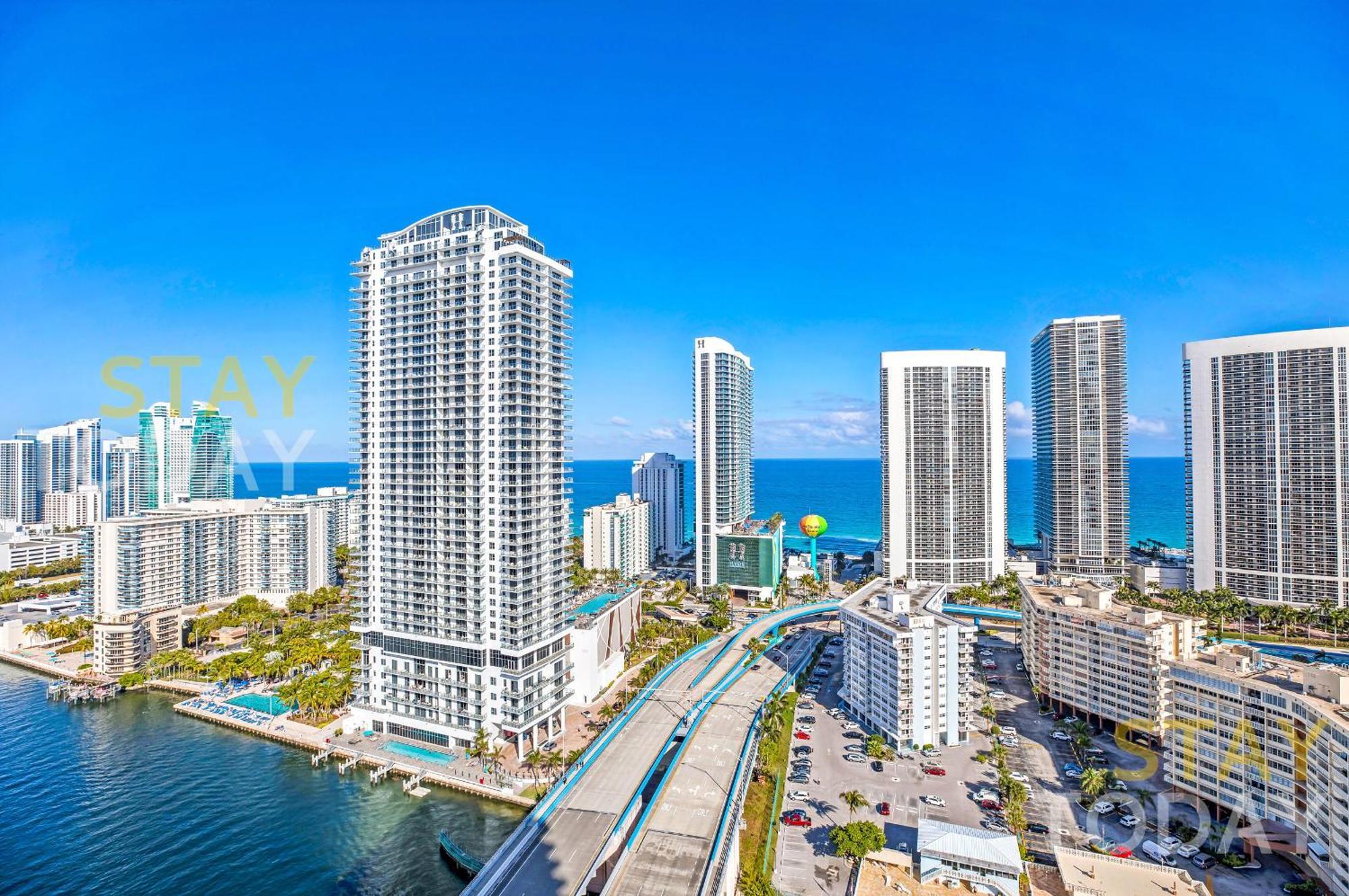 Resort-Style Living With Direct Ocean Views - 3Br Beauty Hallandale Beach Kültér fotó